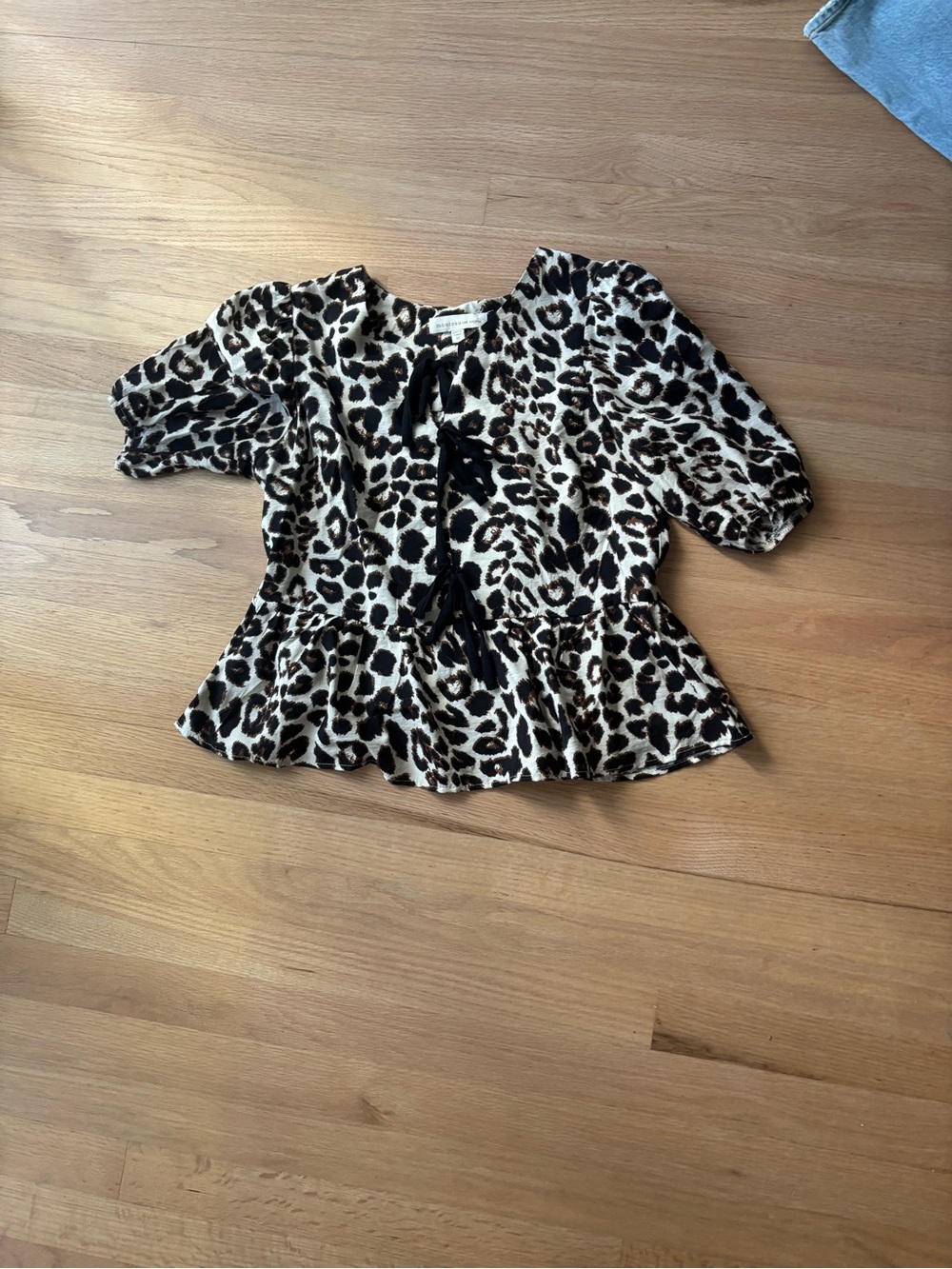 Monteau Leopard Print Tie-Front Blouse in Black and Brown